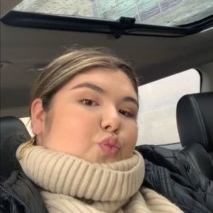 Meet your Posher, Ale